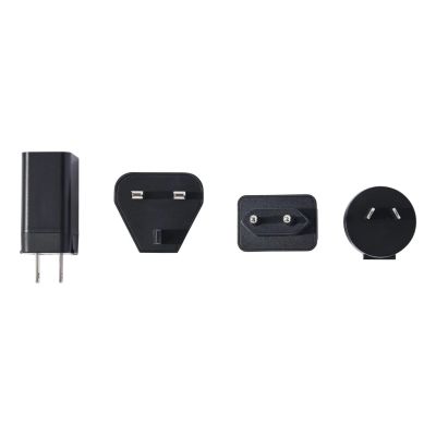 5. UAG 3-in-1 Reiseladegerät – kabelloses Reiseladegerät für drei Geräte, 15 W, MagSafe-kompatibel, inklusive Kabel, Stecker und Organizer (schwarz/grau)