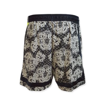 4. Nike Fly Crossover AOP Shorts Schwarz/Hellbeige Damenshorts - DC0869-010