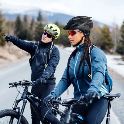 12. Wozinsky MTB-Fahrradhelm mit abnehmbarem Visier und USB-Rücklicht, Größe L – Schwarz