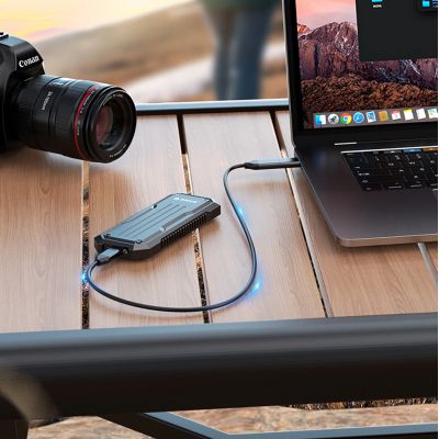 3. Orico OXS2C3-G2 M.2 NVMe/SATA SSD USB-C 3.2 Taktischer verstärkter Disk-Caddy - Grau