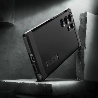 6. Spigen Tough Armor Hülle für Samsung Galaxy S24 Ultra – Schwarz
