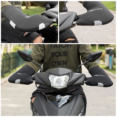 6. Rockbros D16-B Motorradkompatible, wind- und wasserdichte Lenkerhandschuhe – Schwarz