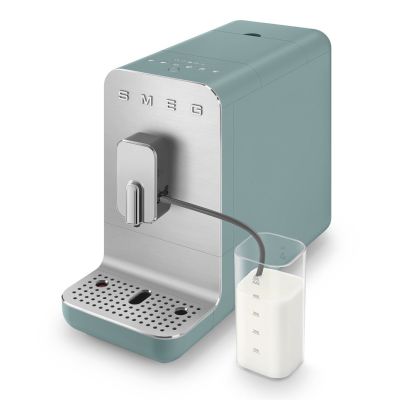 18. SMEG BCC13EGMEU Kaffeemaschine