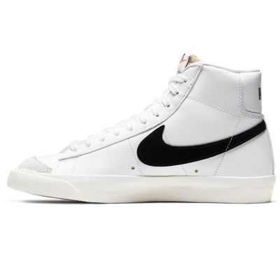9. Nike Blazer Mid '77 W CZ1055 100 Schuhe