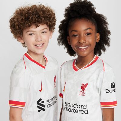 3. Nike Liverpool FC SS Stadium JSY 3R Jr FQ2253-101 Trikot