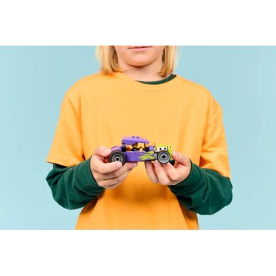 9. LEGO City 60485 Hot Rod