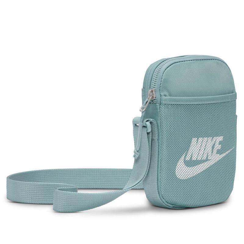 2. Nike Heritage S Smit Tasche BA5871-017