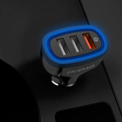 9. Dudao Autoladegerät Schnellladung Quick Charge 3.0 QC3.0 2,4A 18W 3x USB weiß (R7S weiß)