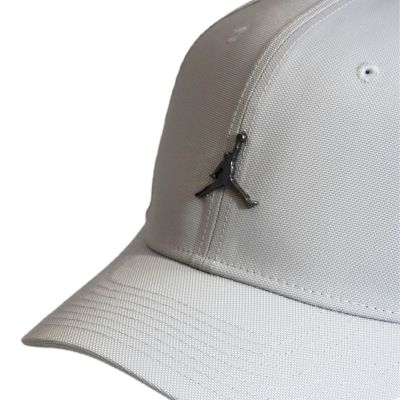 7. Air Jordan Rise Structured Metal Jumpman Cap Grau - HM5750-077