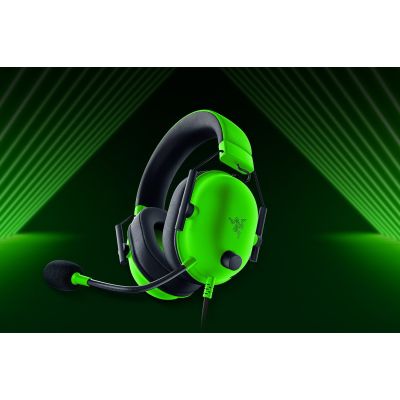 7. Razer BlackShark V2 X Kabelgebundenes Gaming-Headset mit Kopfbügel, Grün, Schwarz