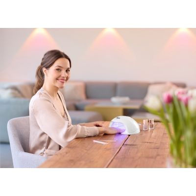 13. Medisana ND 880 UV/LED Nagellampe