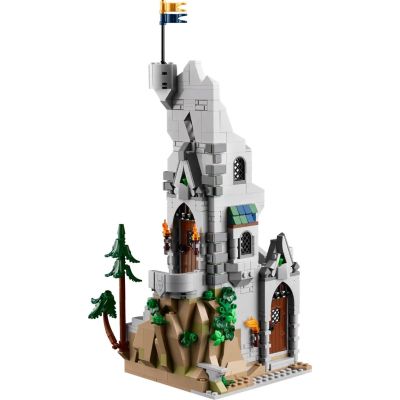 14. LEGO IDEAS 21348 Dungeons & Dragons: Die Geschichte des Roten Drachen