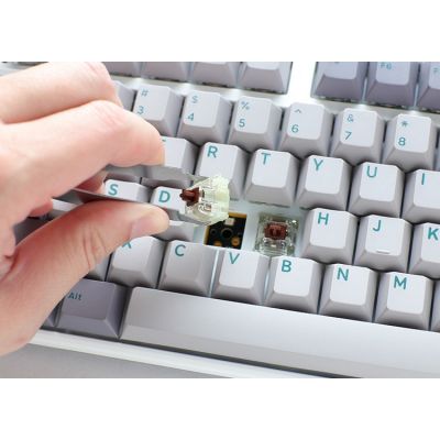 9. Ducky One 3 Gaming USB-Tastatur Grau
