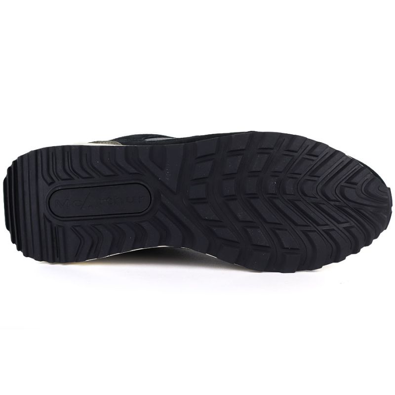 2. Herren-Sportschuhe aus schwarzem Leder Mcrthur MA254