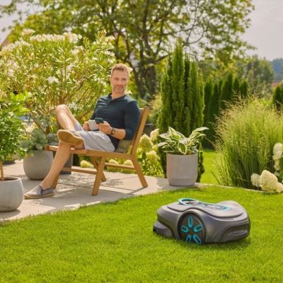 6. Gardena smart SILENO pro Mähroboter Akku Grau