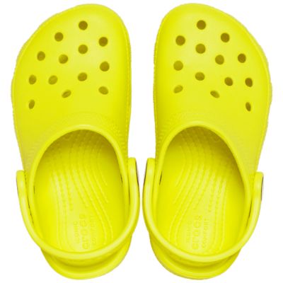 10. Crocs Toddler Classic Clog Jr 206990 76M Clogs