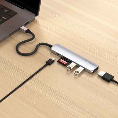 7. Interface Hub USB Typ-C Satechi