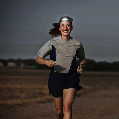 5. NexTool NE20005 170lm wiederaufladbare Stirnlampe blau