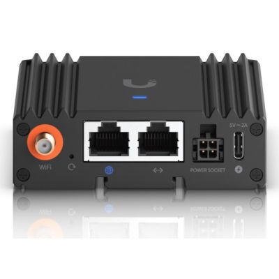 17. Ubiquiti UMR-Ultra LTE WiFi 4-Router