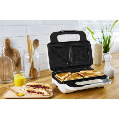 7. TEFAL SNACK XL SW701110 Toaster