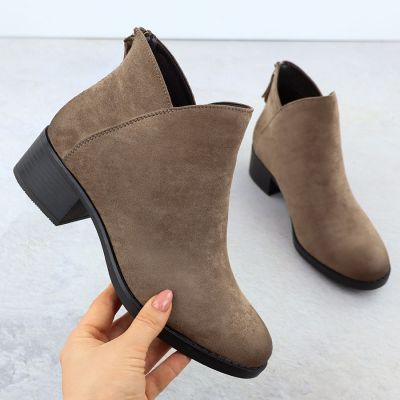 2. Damen-Ankle-Boots mit Blockabsatz, gefüttert, beige, Potocki 12472