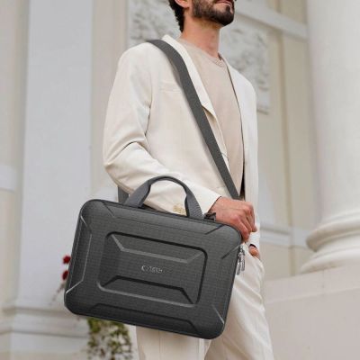 10. Tech-Protect Ranger-X Taktische Laptoptasche für 15-16 Zoll, Schwarz
