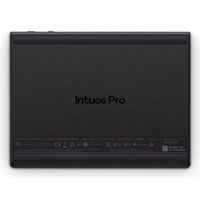 2. Wacom Intuos Pro PTK470K0B Kleines Stifttablett
