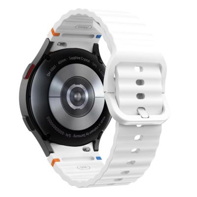 2. Tech-Protect Silikon-Sportarmband für Samsung Galaxy Watch 4/5/5 Pro/6/7/FE – Weiß