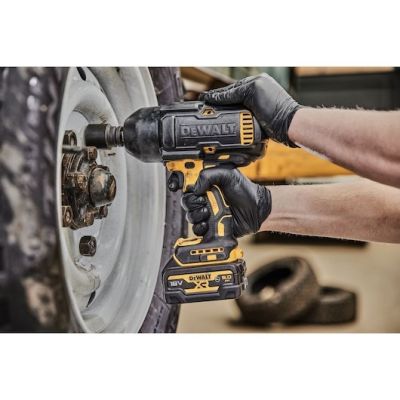6. Schlagschrauber 1/2" 18V 2*5,0Ah DCF900P2G DEWALT