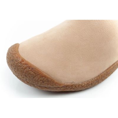 6. Keen Damenschuhe Mosey Chelsea Stiefeletten aus Leder, hellbeige
