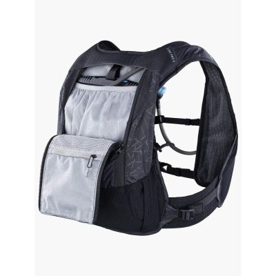 3. EVOC Hydro Pro 6 Weste-Rucksack + 1,5-l-Trinkblase, schwarz