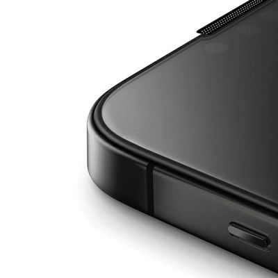 3. Uniq Optix Privacy gehärtetes Glas für iPhone 15 Pro mit Applikator