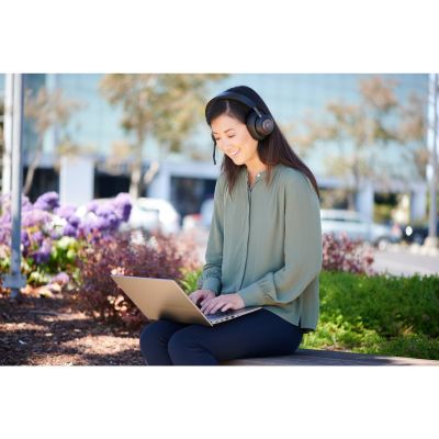 26. Kensington H3000 Bluetooth-Over-Ear-Kopfhörer