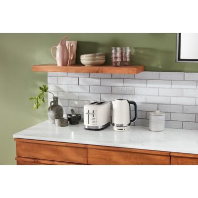 5. KitchenAid 5KEK1701EPL Wasserkocher