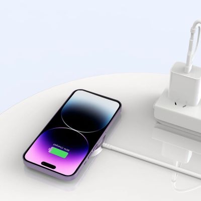 5. Tech-Protect QI15W-A44 magnetisches kabelloses Ladegerät mit MagSafe – weiß