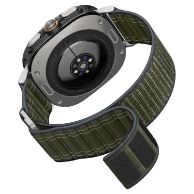 11. Spigen WBF0 Armband für Samsung Galaxy Watch Ultra 47 mm – Grün