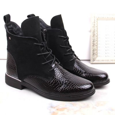 5. Filippo W PAW476 isolierte Stiefeletten aus schwarzem Lackleder