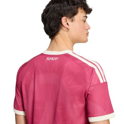 6. adidas Real Madrid 26/27 Auswärtstrikot Herren Pink IA7520