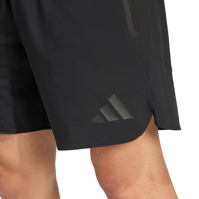 4. adidas Tiro Travel Woven Shorts für Herren, Schwarz, JM5542
