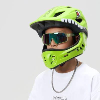 2. Rockbros TT-32003 Shark Kinderfahrradhelm mit abnehmbarem Kinnschutz, Größe S (48-52) – Grün