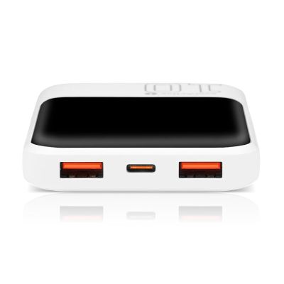 3. EVERACTIVE Powerbank 10.000 mAh, 2x USB, 1x USB-C 22,5 W, QC4+, LCD, Weiß EB-10Q