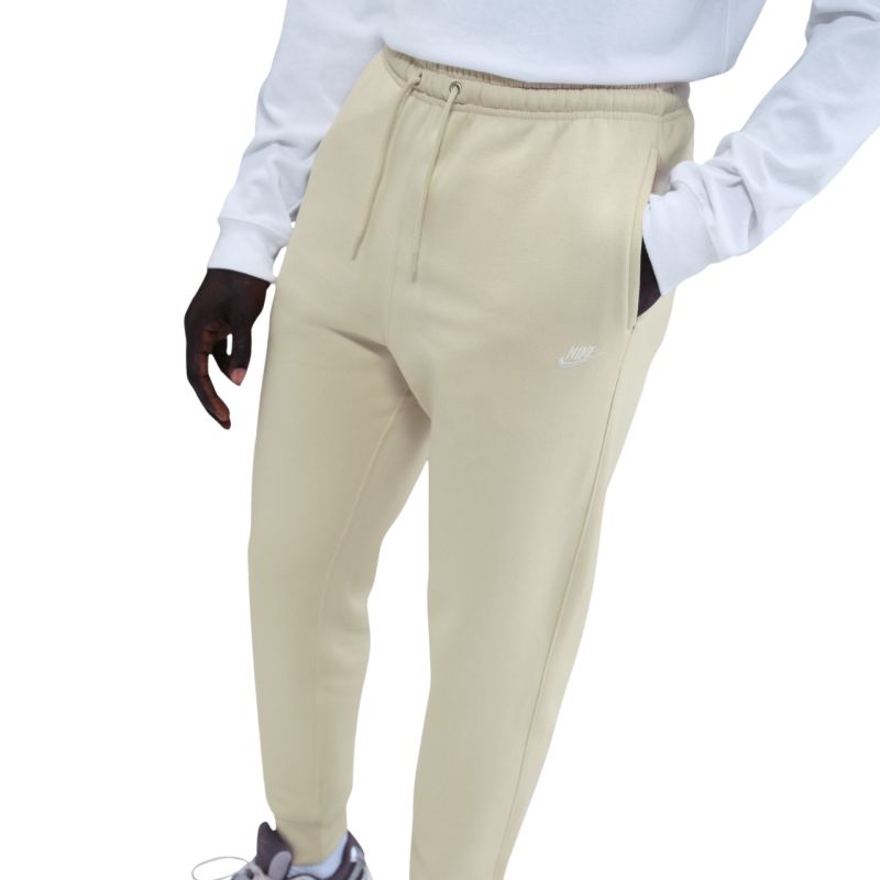 3. Nike Club BB Jogger Creme Herrenhose FN3787 229