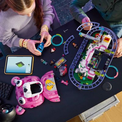 4. LEGO Fortnite 77082 – Spaßhöhle