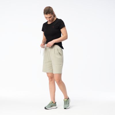 8. LADY PALERMA Damenshorts