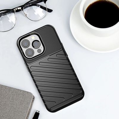 12. Thunder Case Flexibel Robuste Panzer Handyhülle TPU Schutzhülle für iPhone 13 Pro schwarz