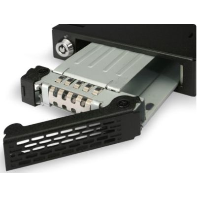 3. Icy Dock MB991IK-B Laufwerksschacht für 2,5"-Festplatten, Schwarz