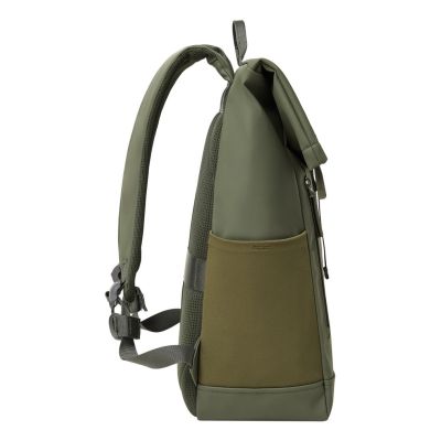 5. Rivacase Eden Rucksack Reiserucksack Olivgrünes gewachstes Leder (Pull-Up), Polyester, recyceltes Polyethylenterephthalat (rPET)