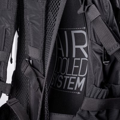 16. Hi-Tec V-Lite 24 Rucksack 92800556093