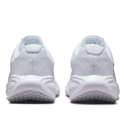 4. Nike Revolution 8 HJ8485-101 Schuhe