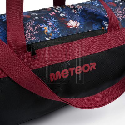 4. Meteor Sirin 16903 Fitnesstasche